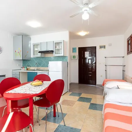 Apartament Margita *